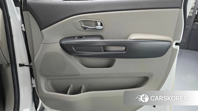 Kia All New Carnival id 4326078 из Кореи 17