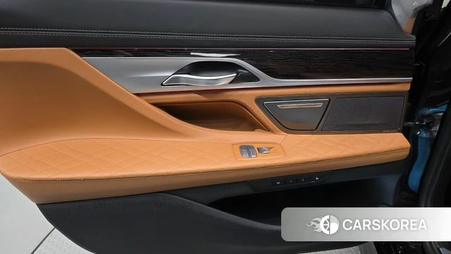 BMW 7 Series (G11) id 4900180 из Кореи 17