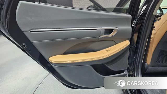 Hyundai Sonata D Edge Hybrid (DN8) id 4468953 из Кореи 17