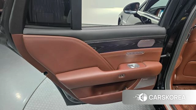 Genesis G90 (RS4) id 4549347 из Кореи 17