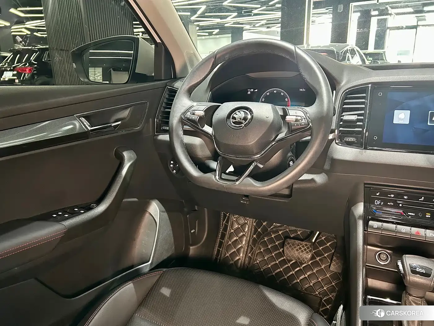 Skoda Krok id 4553841 из Китая 17
