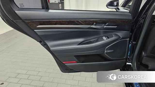 Genesis G90 id 4703138 из Кореи 17