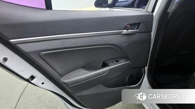 Hyundai Avante AD id 4197094 из Кореи 17