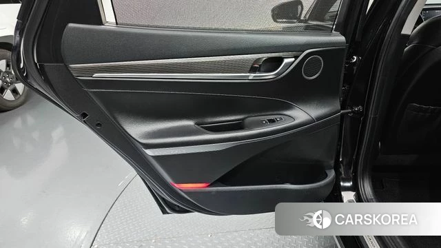 Hyundai Grandeur IG id 4610444 из Кореи 17