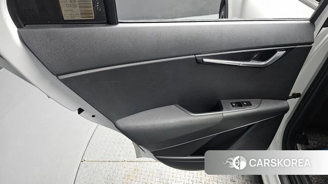 Kia Di Ol Nu Niro id 4608992 из Кореи 17