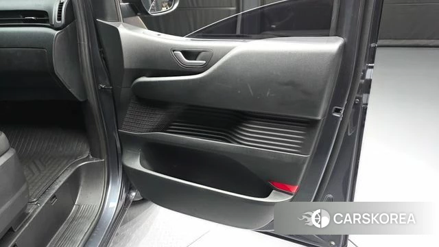 Hyundai Staria id 4936315 из Кореи 17