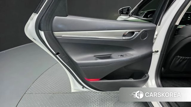 Hyundai The New Grandeur IG id 4632053 из Кореи 17