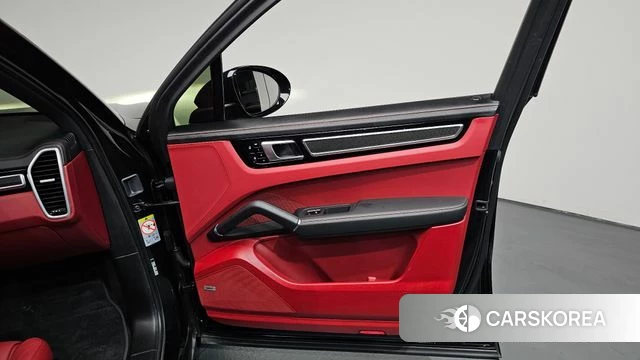 Porsche Cayenne (PO536) id 4759887 из Кореи 17