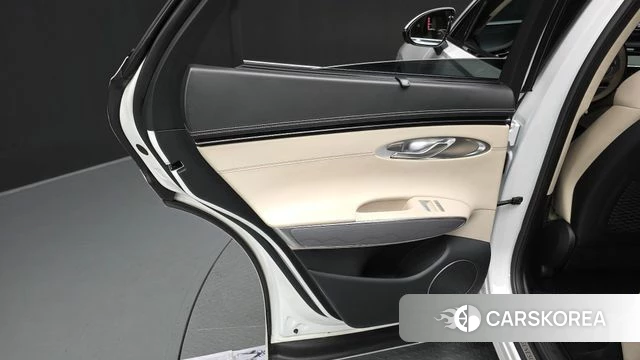 Genesis GV70 id 4309999 из Кореи 17
