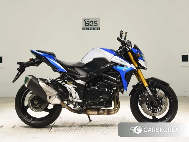 Проданный Suzuki GSR750 ABS 2015 из Японии, фото 2
