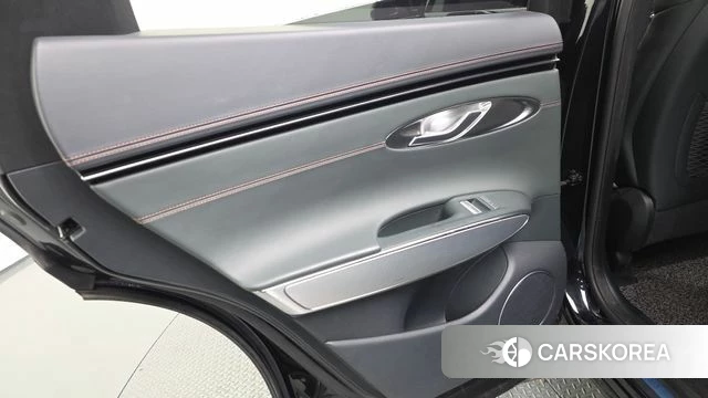 Genesis GV70 id 4905848 из Кореи 17