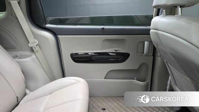 Kia The New Carnival id 4637704 из Кореи 17