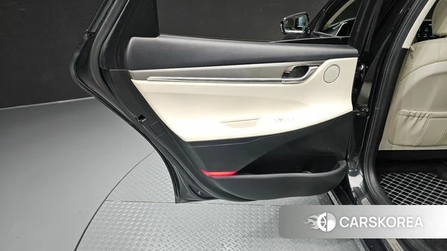 Hyundai The New Grandeur IG Hybrid id 4631873 из Кореи 17