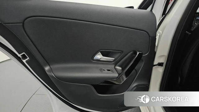 Mercedes-Benz A-Class W177 id 4429679 из Кореи 17
