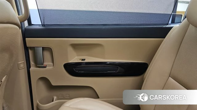 Kia All New Carnival id 4531143 из Кореи 17