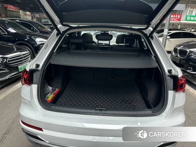 Audi Q3 id 4213372 из Китая 17