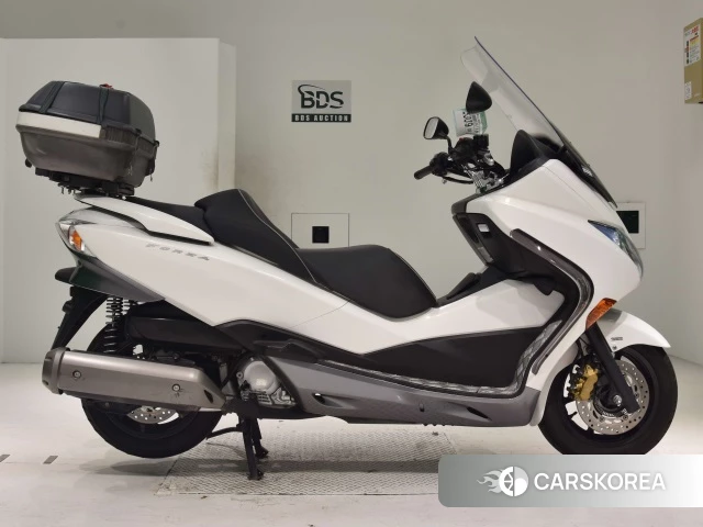 Проданный Honda FORZA ABS 2012 из Японии