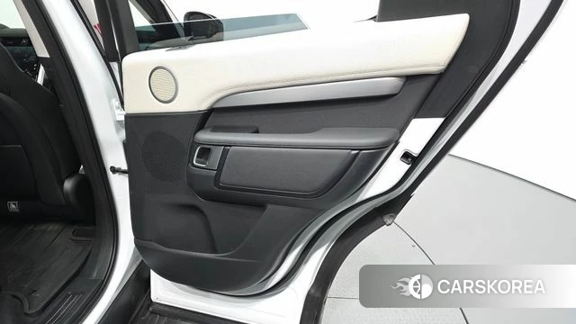 Land Rover Discovery 5 id 4748892 из Кореи 17