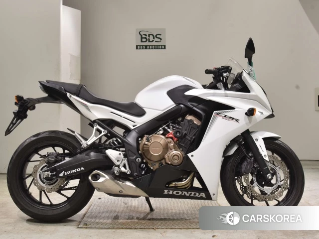 Проданный Honda CBR650F 2017 из Японии