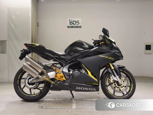 Проданный Honda CBR250RR 2017 из Японии