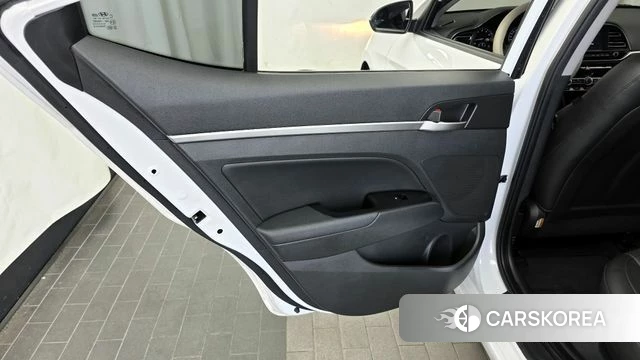 Hyundai The New Avante AD id 4403040 из Кореи 17