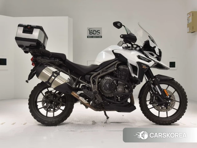 Проданный Triumph TIGER EXPLORER 1200 2016 из Японии