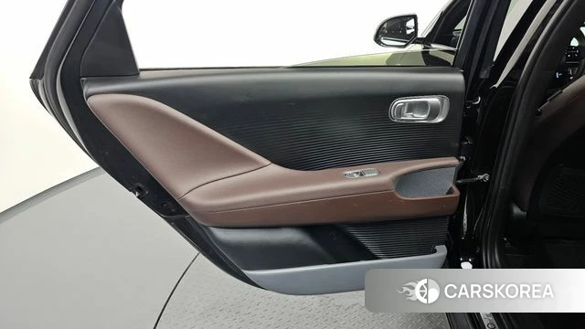 Hyundai Ionic 6 id 4400844 из Кореи 17
