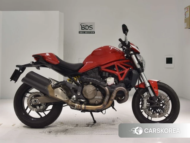 Проданный Ducati MONSTER 821 2015 из Японии