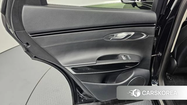 Genesis GV70 id 4187565 из Кореи 17