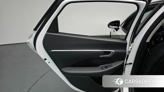 Hyundai Sonata D Edge Hybrid (DN8) id 4612951 из Кореи 17