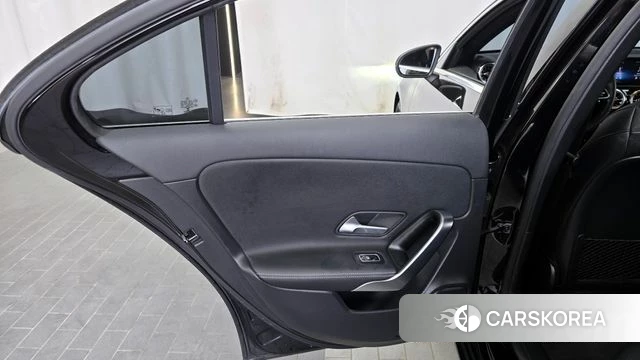 Mercedes-Benz A-Class W177 id 4316916 из Кореи 17