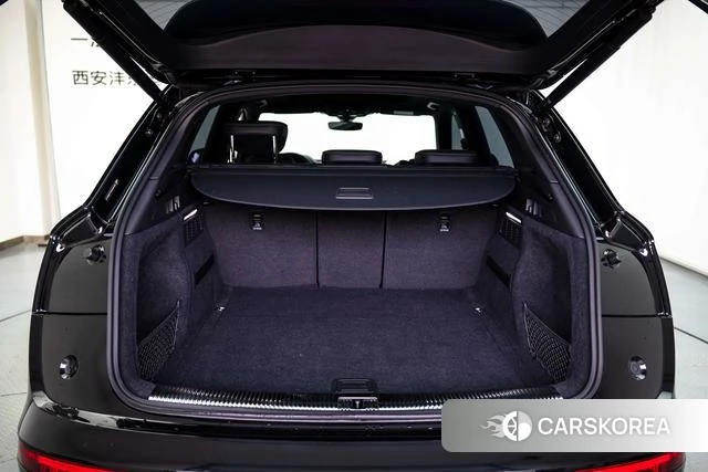 Audi Q5L id 4260813 из Китая 17