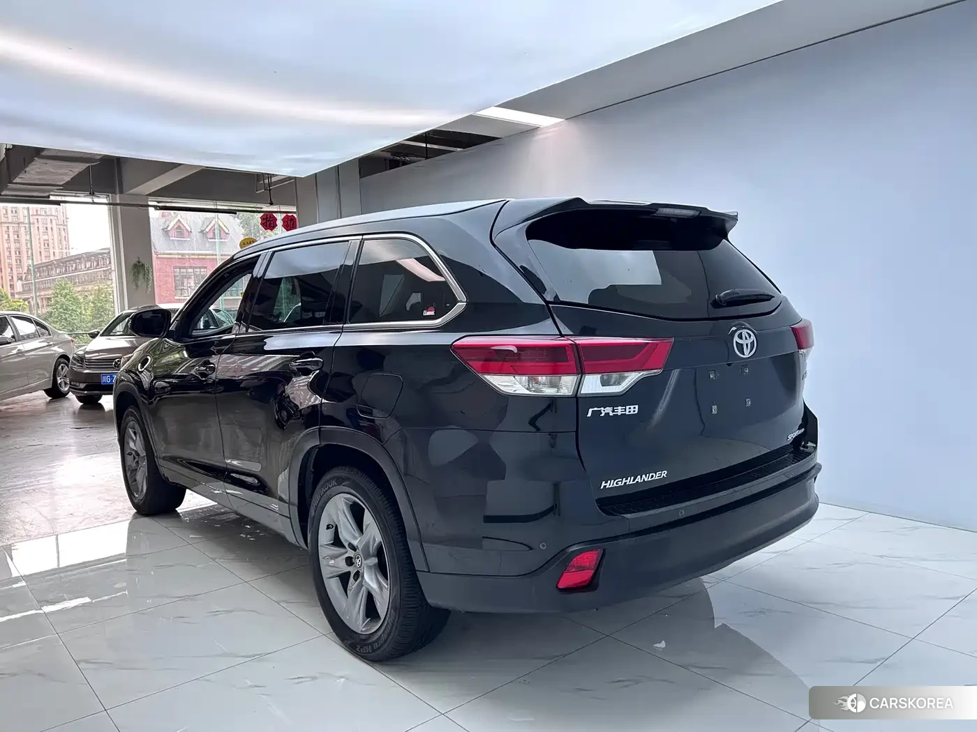 Toyota Highlander id 4659871 из Китая 17