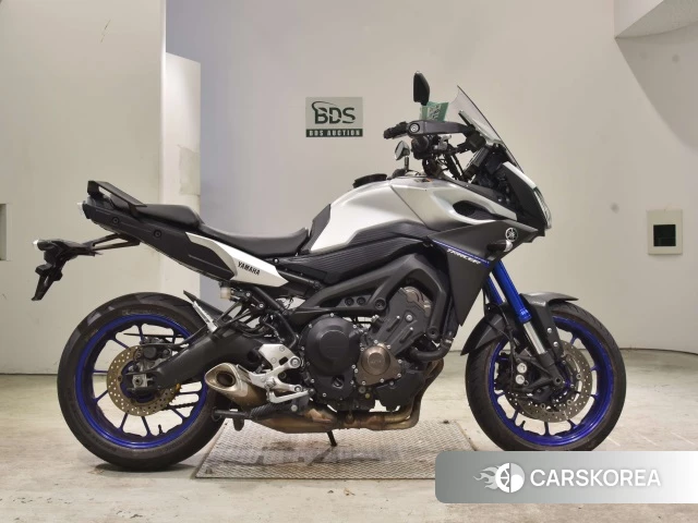 Проданный Yamaha MT-09 2015 из Японии