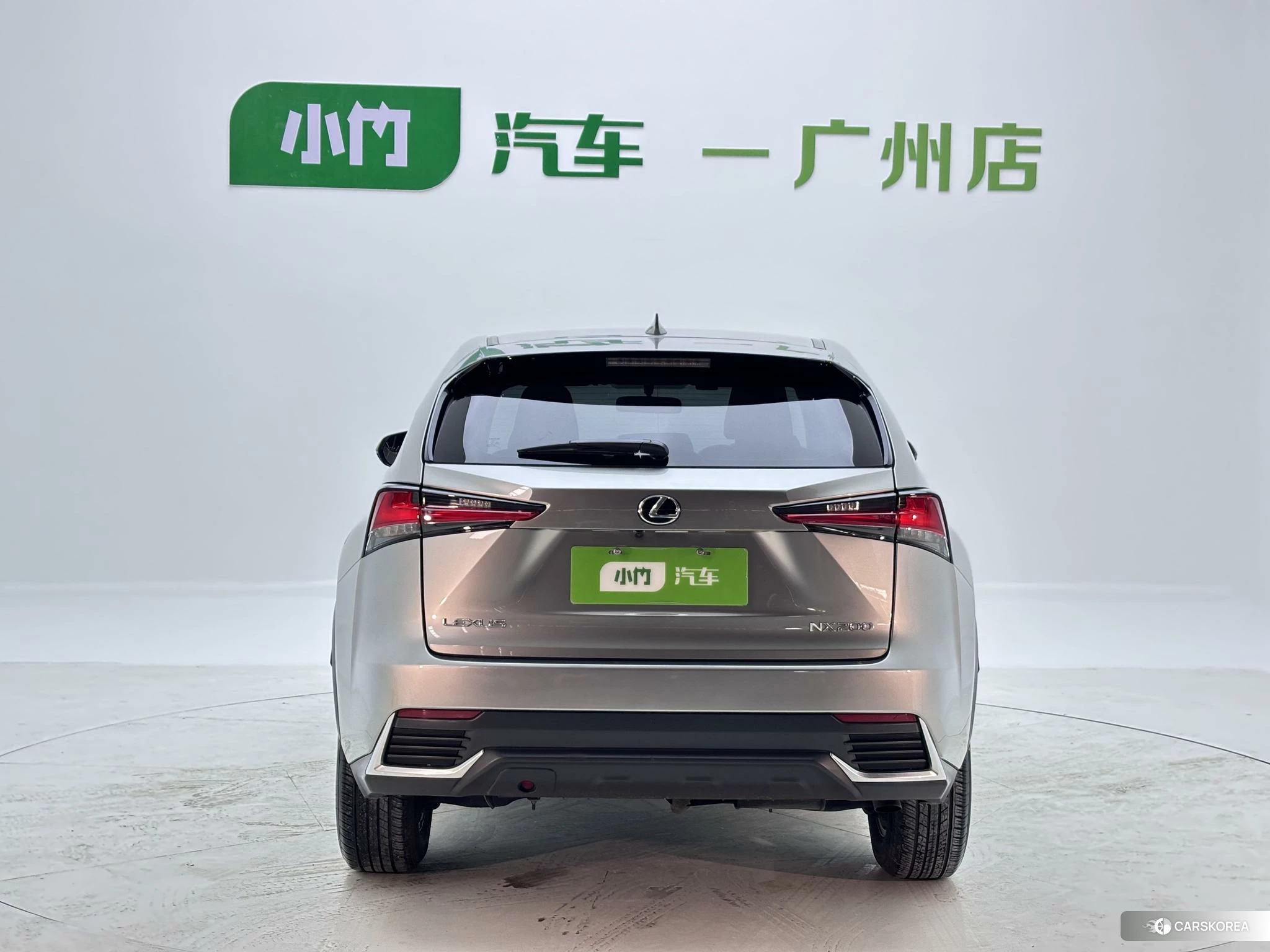 Lexus NX id 4515211 из Китая 17