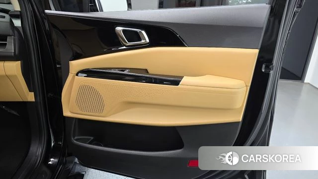 Kia Carnival 4th generation id 4232090 из Кореи 17