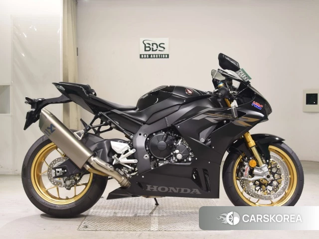 Проданный Honda CBR1000RR-R FIREBLADE SP 2024 из Японии