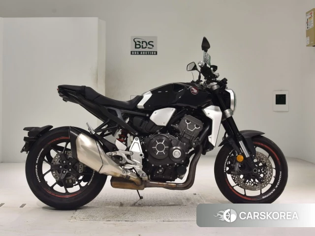 Проданный Honda CB1000R 2018 из Японии
