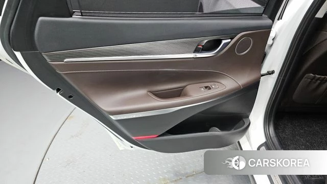 Hyundai Grandeur IG id 4502448 из Кореи 17