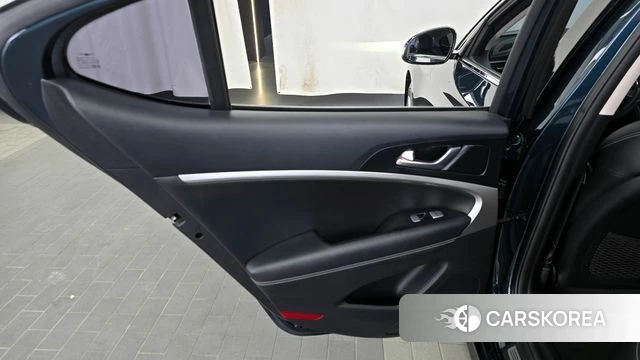 Genesis The New G70 id 4344662 из Кореи 17