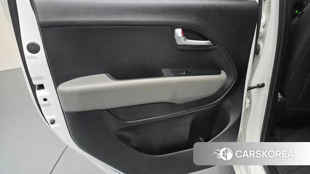 Kia The New Kia Ray id 4871670 из Кореи 17