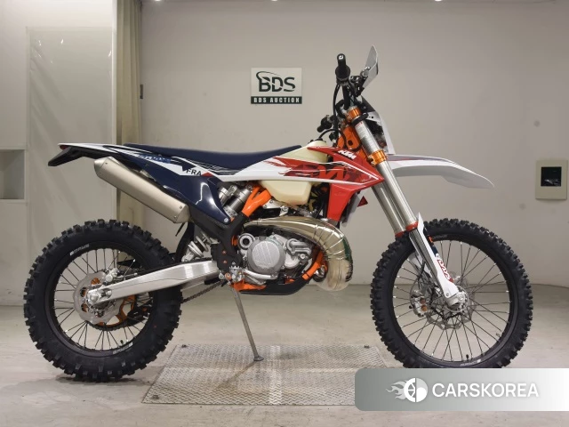 Проданный KTM 250 EXC-F SIX DAYS 2023 из Японии