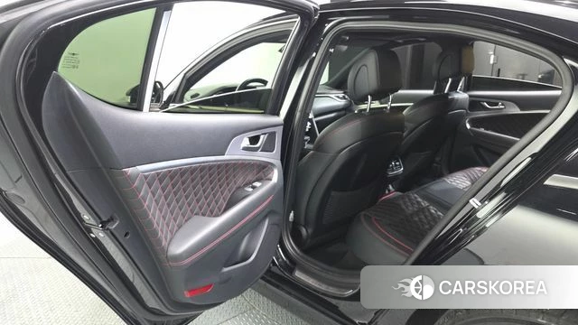Genesis G70 id 4447100 из Кореи 17