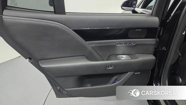 Genesis G90 (RS4) id 4701602 из Кореи 17