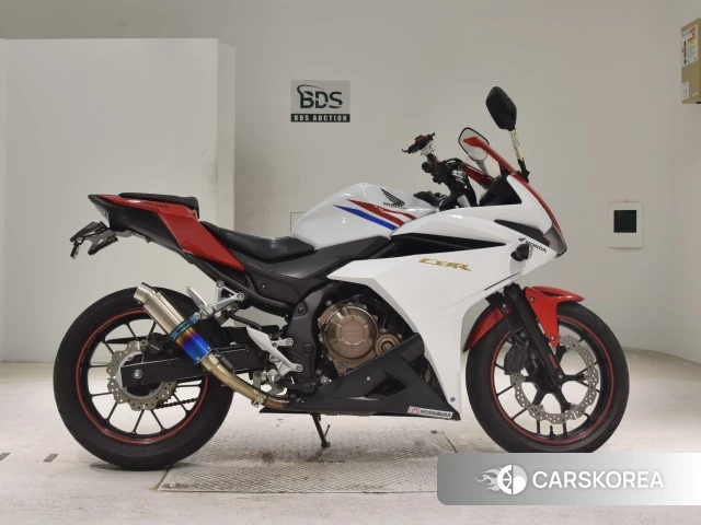 Проданный Honda CBR400R 2016 из Японии