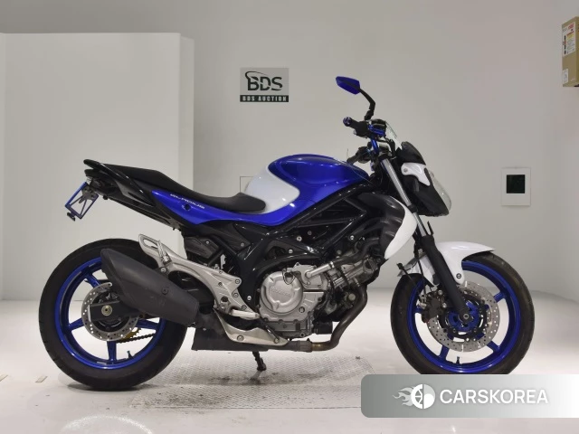 Проданный Suzuki GLADIUS 400 2014 из Японии