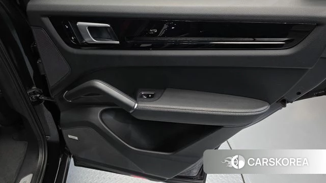 Porsche Cayenne (PO536) id 4447556 из Кореи 17