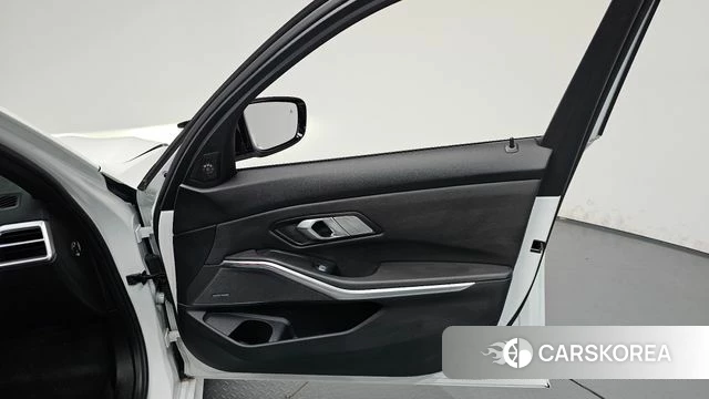 BMW 3 Series (G20) id 4734733 из Кореи 17