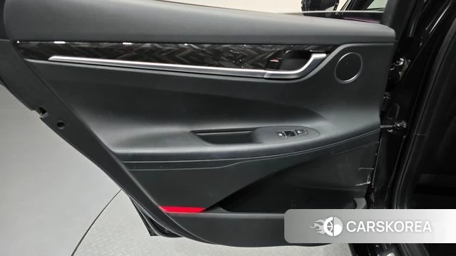 Hyundai Grandeur IG id 4250912 из Кореи 17
