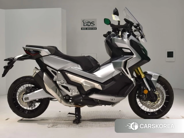 Проданный Honda X-ADV 750 2017 из Японии, фото 2